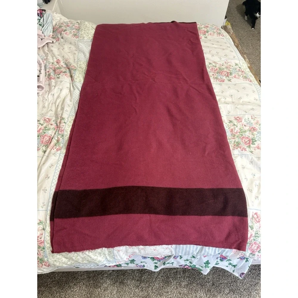 Vintage Early's Witney Point Wool Blanket Maroon Black Stripe 88